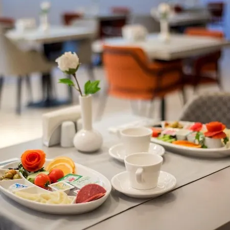 Otel Dovv Busıness 3*