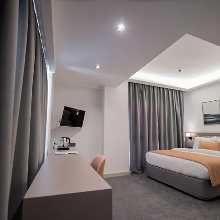 Dovv Business Hotel