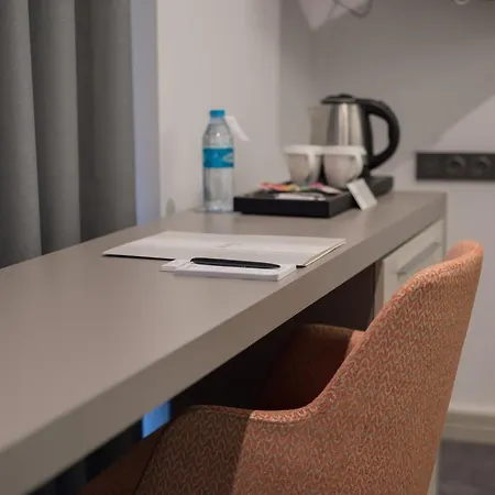 Dovv Business Hotel Gaziemir
