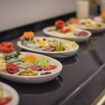 Dovv Business Hotel 3*