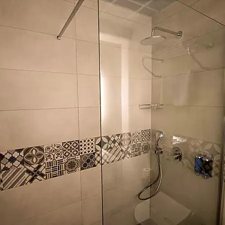 Hotel Dovv Business 3*