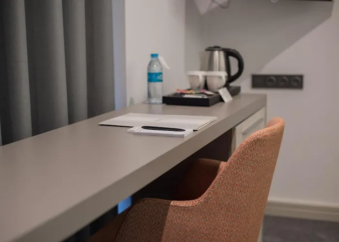 Dovv Business Hotell Gaziemir