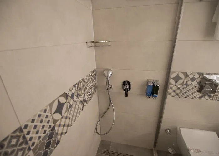 Hotell Dovv Business Gaziemir