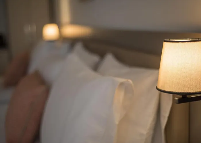 Dovv Business Hotell 3*