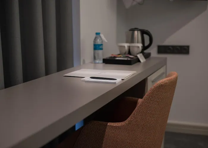 Dovv Business Hotell Gaziemir