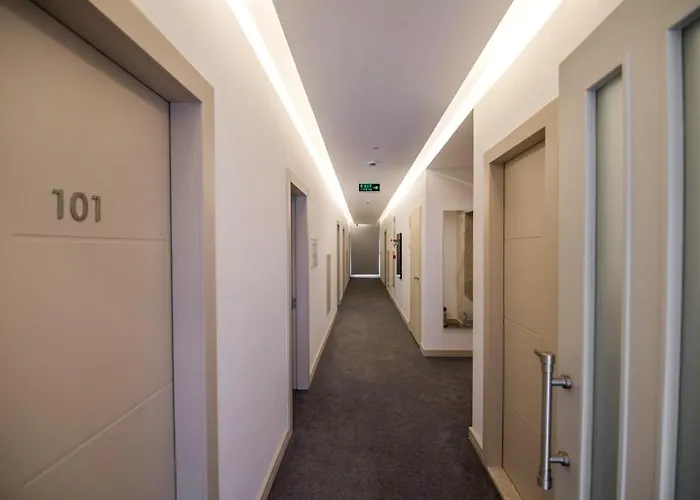 Hotell Dovv Business 3*