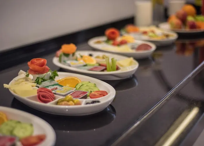 Dovv Business Hotell 3*